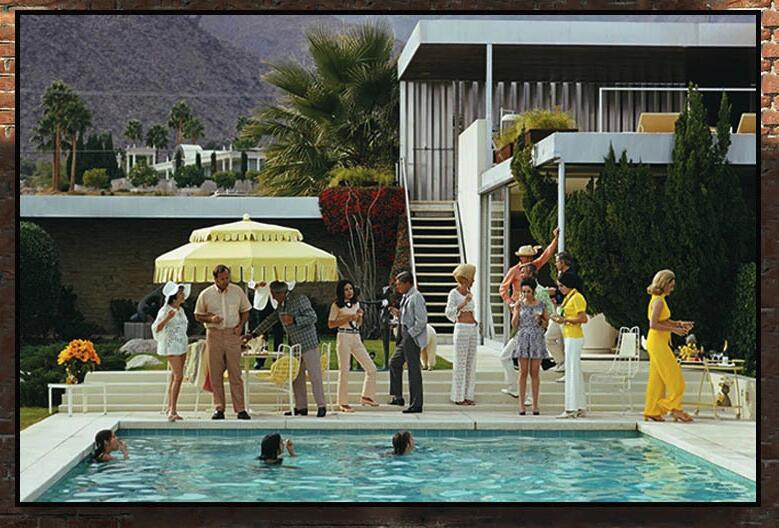 レトロなpoolサイドホスト,スリムなライフスタイル,アート - Luxury Lifestyle Living のレビューと価格