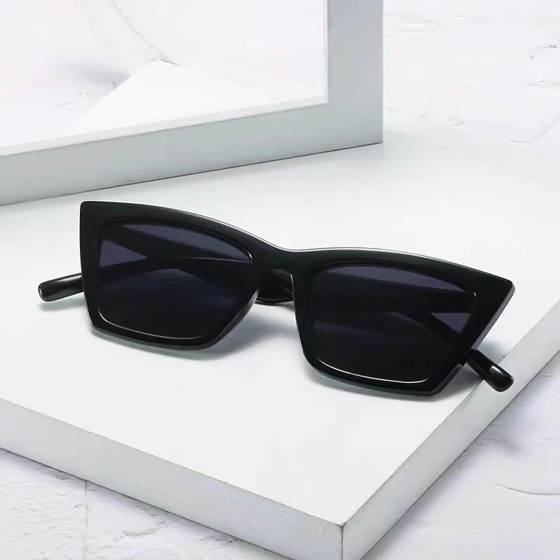 高級キャットアイブラックサングラス女性男性ブランドファッショ - Luxury Lifestyle Men のレビューと価格