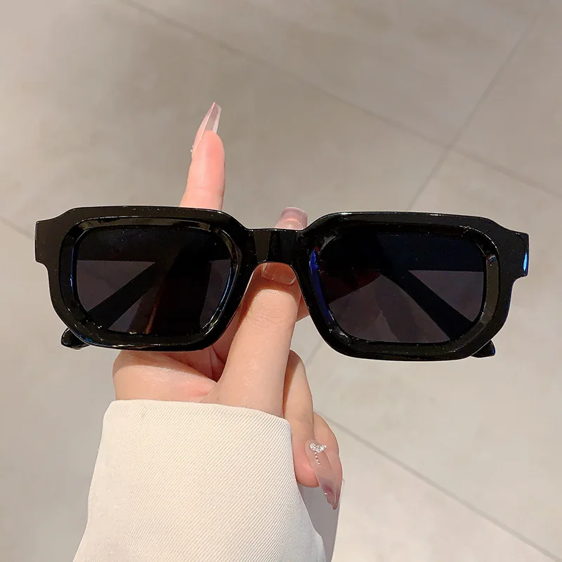 ヴィンテージ長方形フレームサングラスアウトドアマンサングラス - Luxury Lifestyle Men のレビューと価格